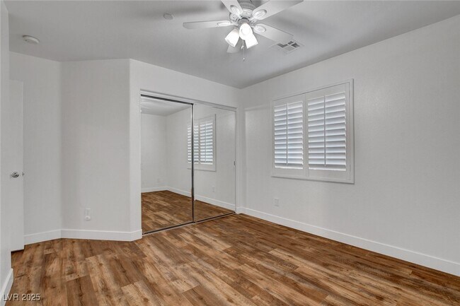 Building Photo - 4125 W Erinbird Ave