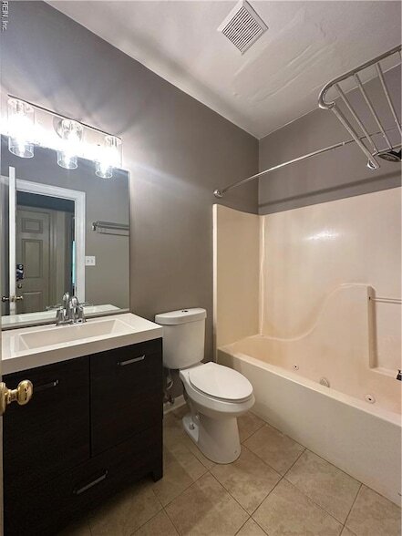 Building Photo - 4447 Rivermill Ct