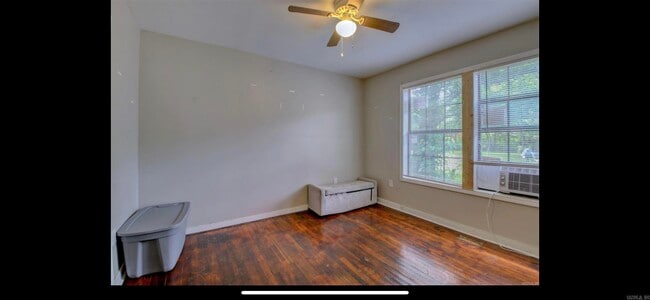 Building Photo - 4701 W 31st St