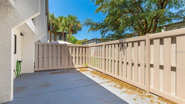 Building Photo - 4001 S Beneva Rd