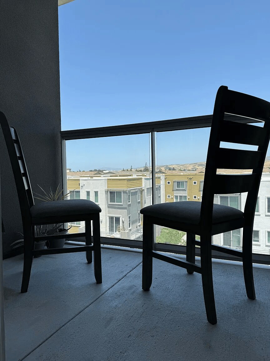 Building Photo - 5925 Charlotte Dr