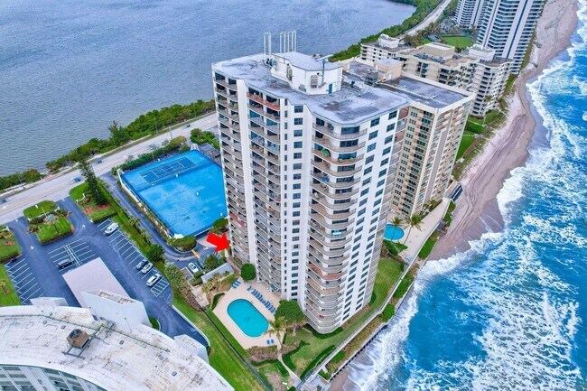 Building Photo - 5420 N Ocean Dr
