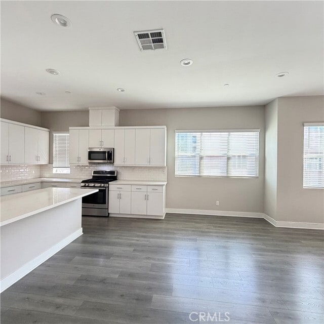 Building Photo - 981 E Mason Ln