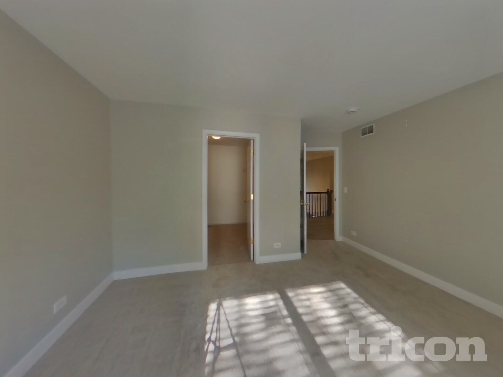 Building Photo - 220 Winding Canyon Way