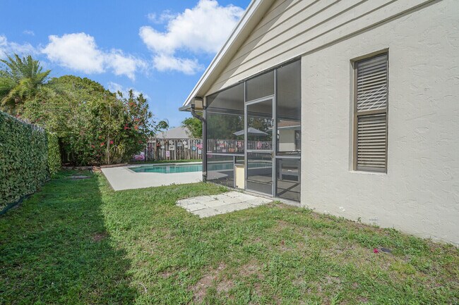 Building Photo - 13834 Geranium Pl