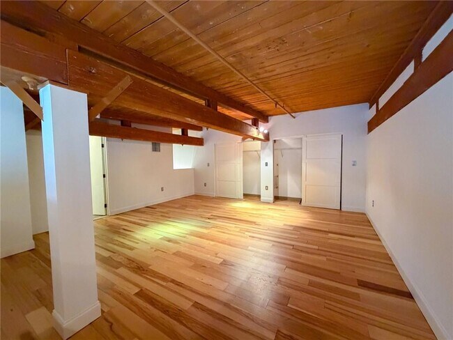 Building Photo - 494 Woonasquatucket Ave