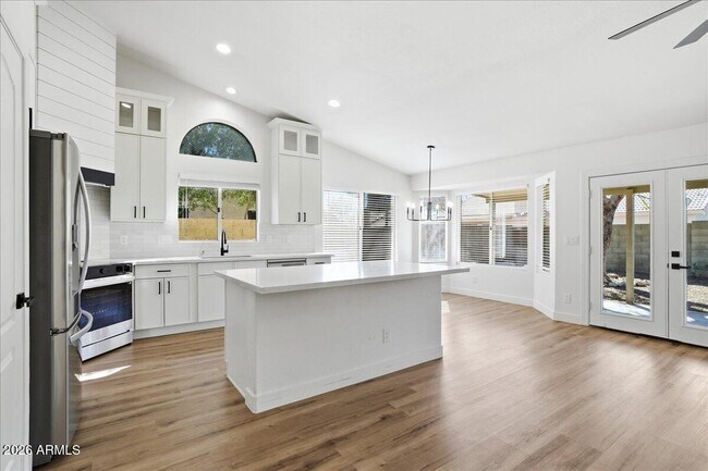 Building Photo - 3743 W Shannon St