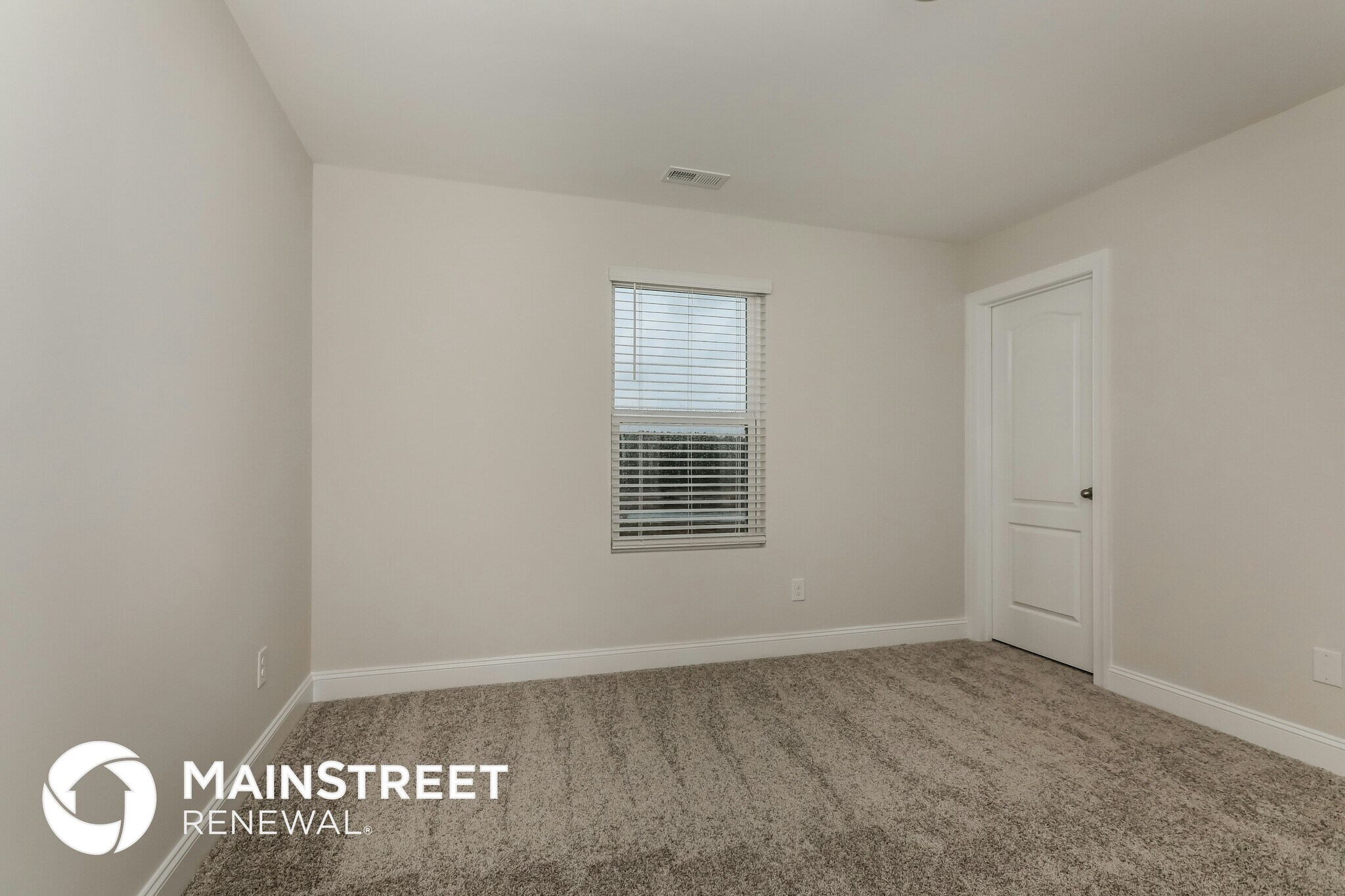 Building Photo - 2127 Vecchio Dr