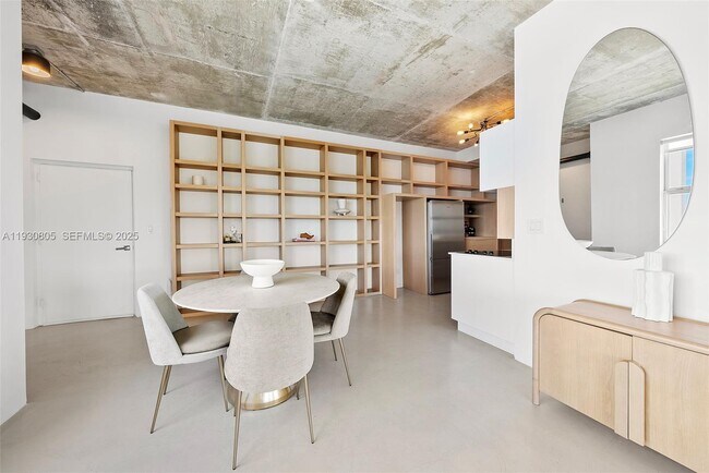 Building Photo - 3 Island Ave