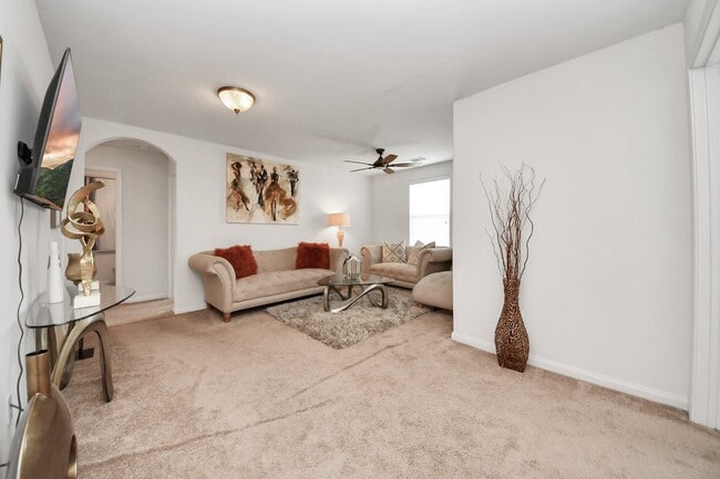 Building Photo - 9423 Grand Spark Dr