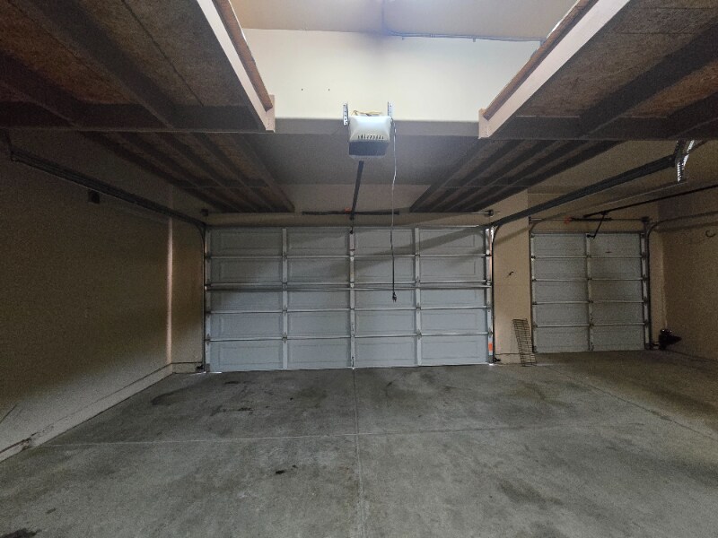 Building Photo - 3766 Mira Loma Dr