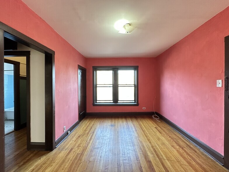 Building Photo - 2706 N Spaulding Ave