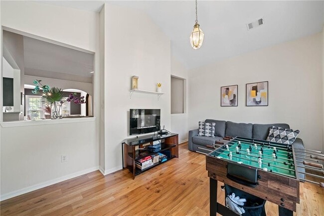Building Photo - 1595 Hill Crossing Ct