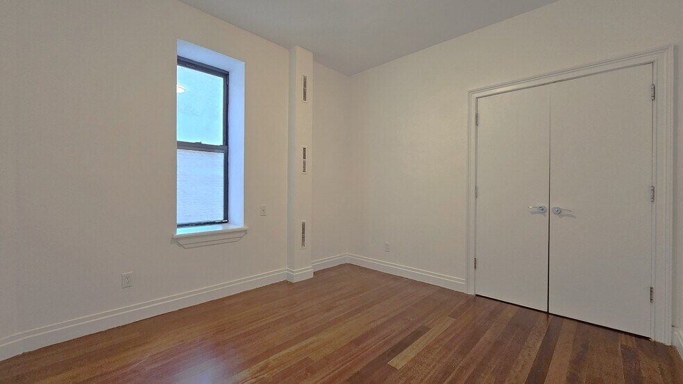 Building Photo - 611 W 137th St