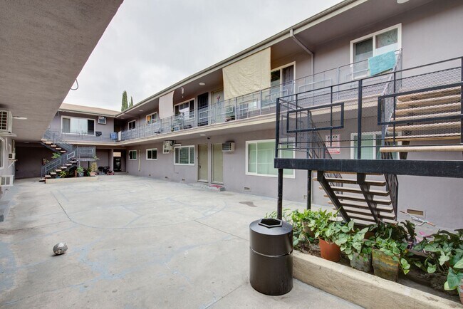 Building Photo - Vanowen Street Residences