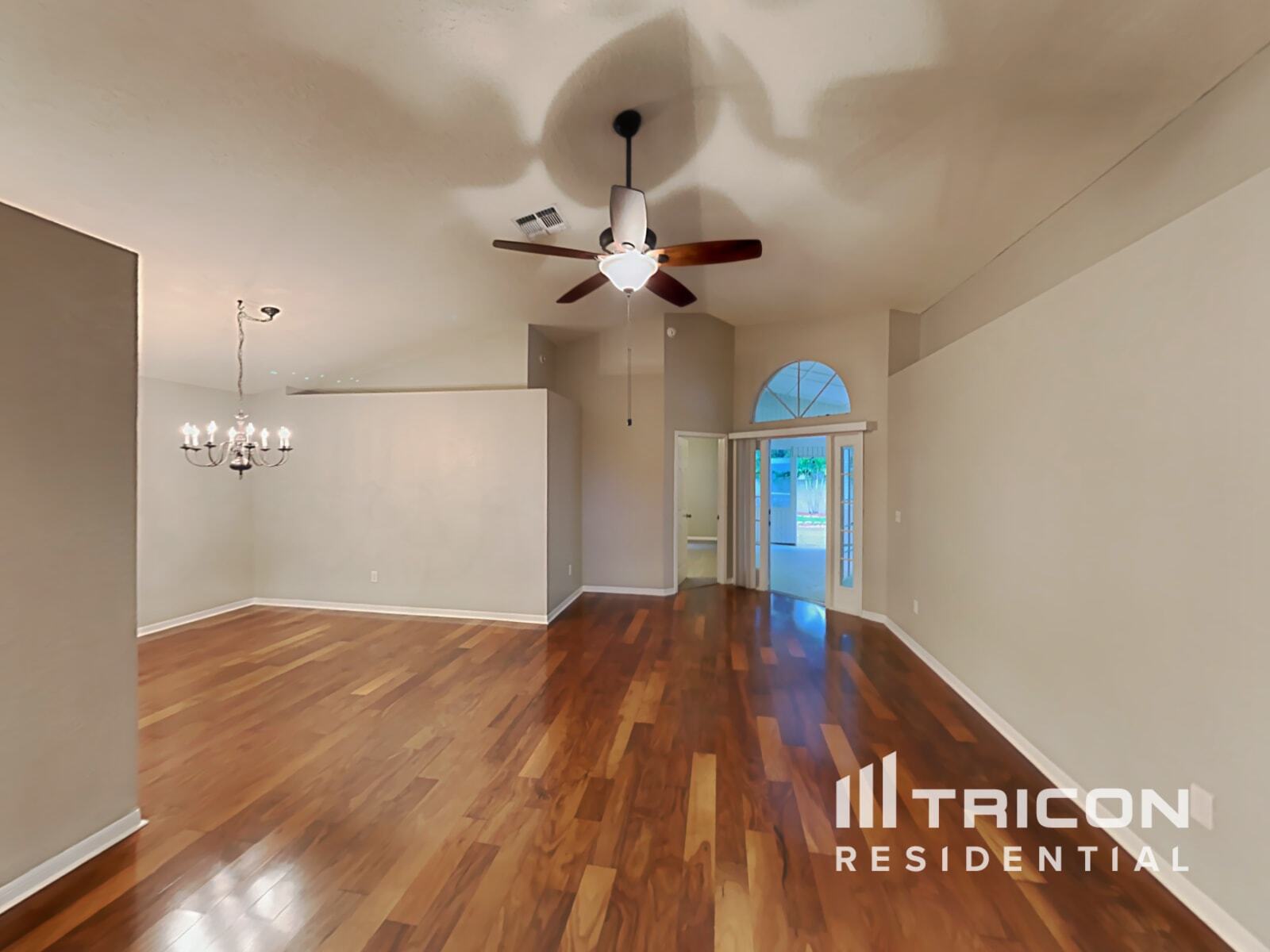 Building Photo - 1425 Walden Oaks Pl