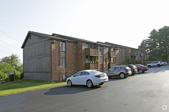 Building Photo - Rusty Hollow Apartments