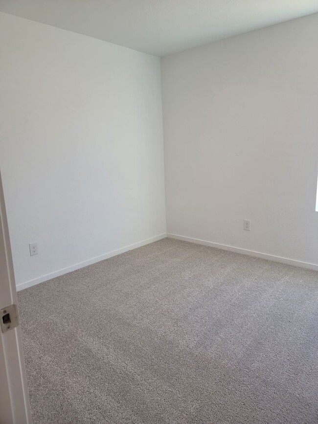 Building Photo - Brand new home on a corner lot!