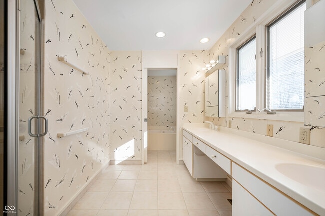 Building Photo - 3731 W 106th St