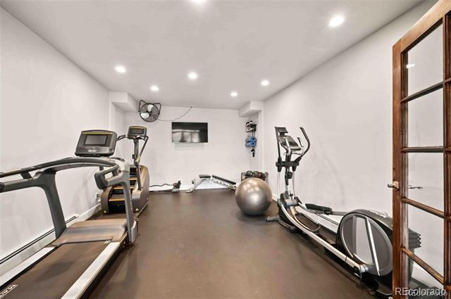 Building Photo - 24140 US-40