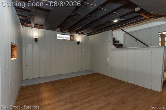 Building Photo - 8501 Northfield Blvd