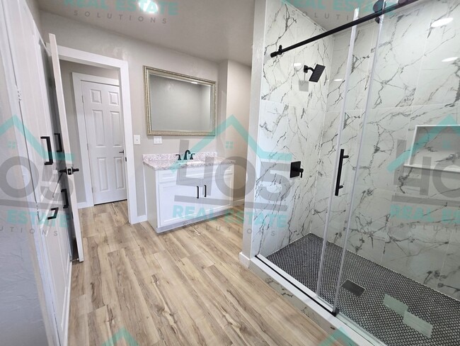 Building Photo - 3 Bedroom near Tinker AFB