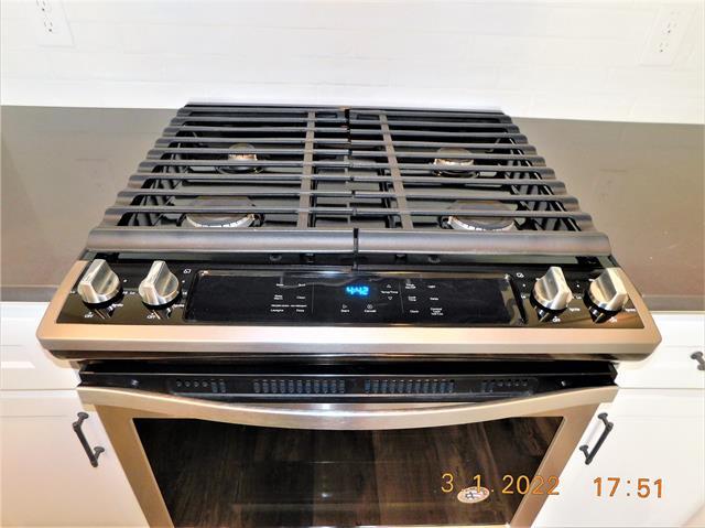 Building Photo - 4730 Dry Creek Rd