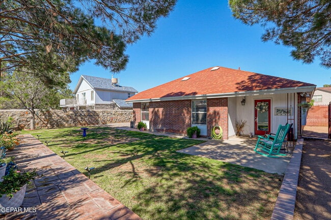 Building Photo - 11960 David Forti Dr