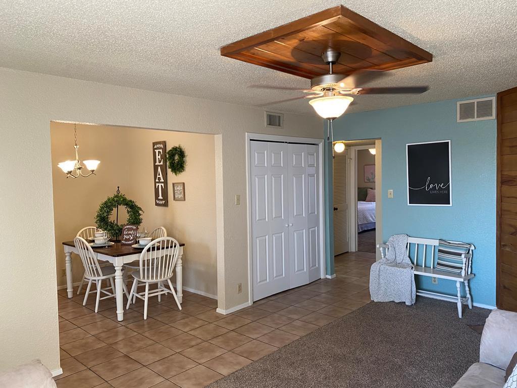 Building Photo - 1204 Aspen St