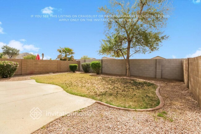Building Photo - 2901 W Angel Way