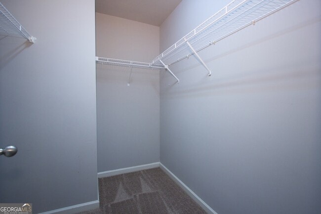 Building Photo - 960 Franklin Mill Trace