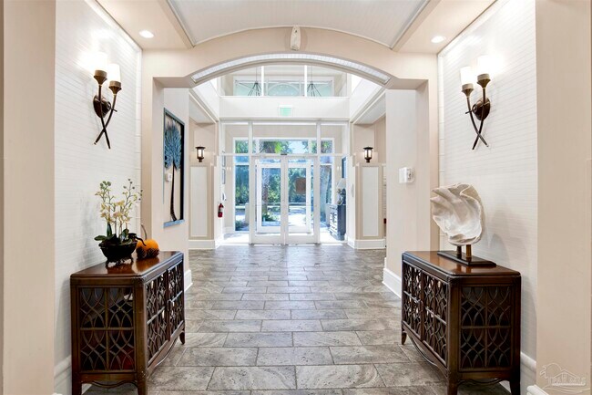 Building Photo - 608 Lost Key Dr