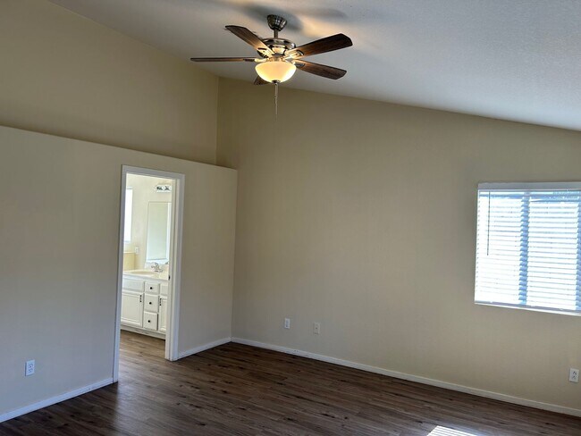 Building Photo - Single Story North Las Vegas home
