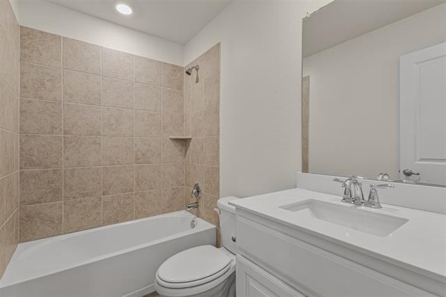 Building Photo - 3109 Maverick Dr