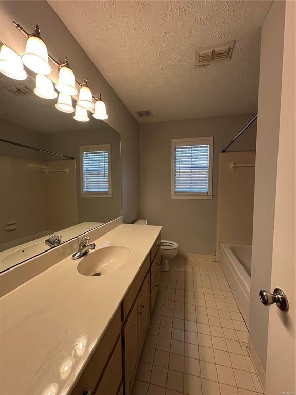 Building Photo - 7204 Brampton Ln