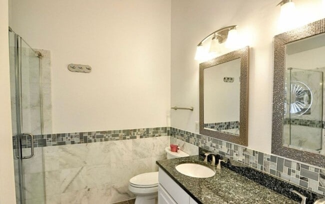 Building Photo - Southern Village Townhome available in Jun...