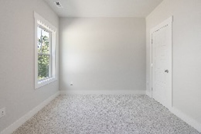 Building Photo - Chatham Park - Brand new home - January mo...