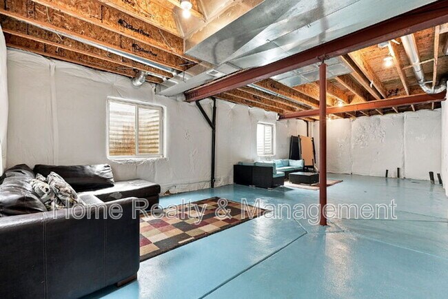 Building Photo - 12236 Kalispell St