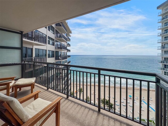 Building Photo - 3800 Galt Ocean Dr