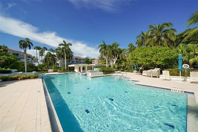 Building Photo - 350 Gulf of Mexico Dr