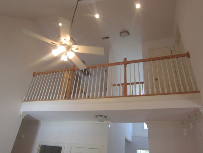 Building Photo - Live Where Others Vacation | 4BR Unique Home in the Gated Community of Fairfield Harbour!