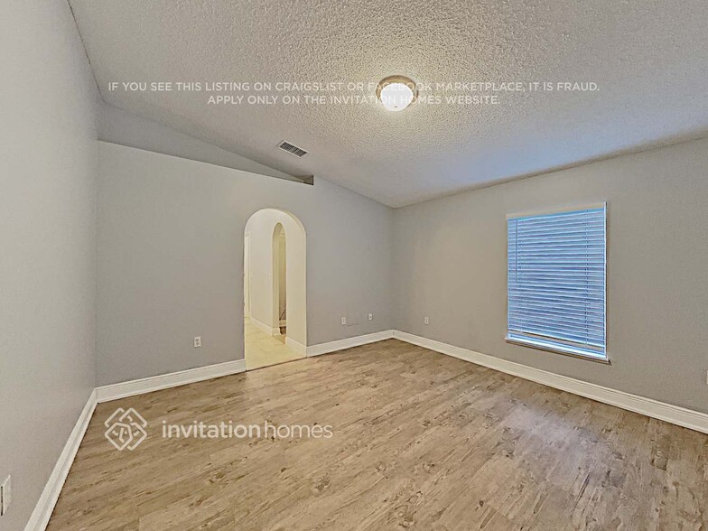 Building Photo - 2104 Derringer Ct