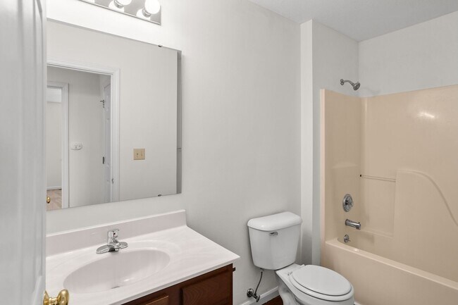 Building Photo - 3504-3506 Delmar Ct.