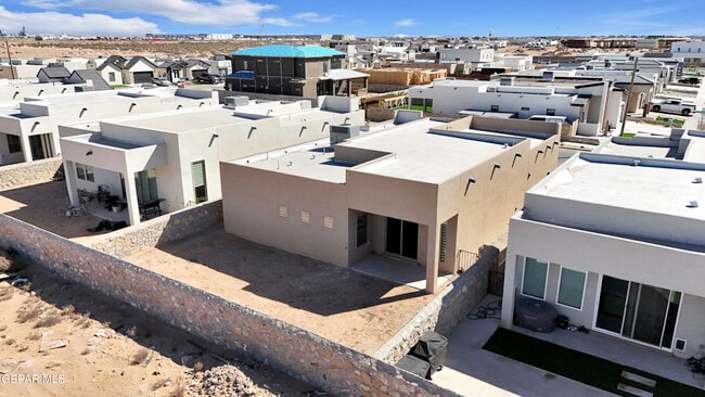 Building Photo - 12713 Captain Claudia CT