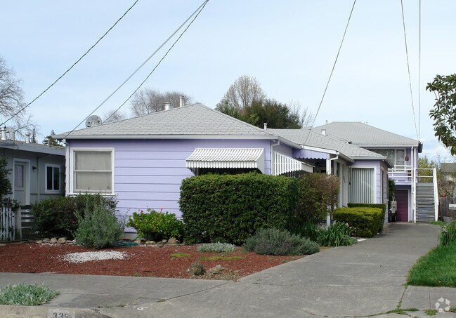 Primary Photo - 333-337 Carrillo St