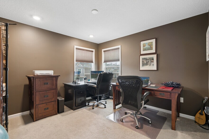 Building Photo - 8957 SW Village Loop