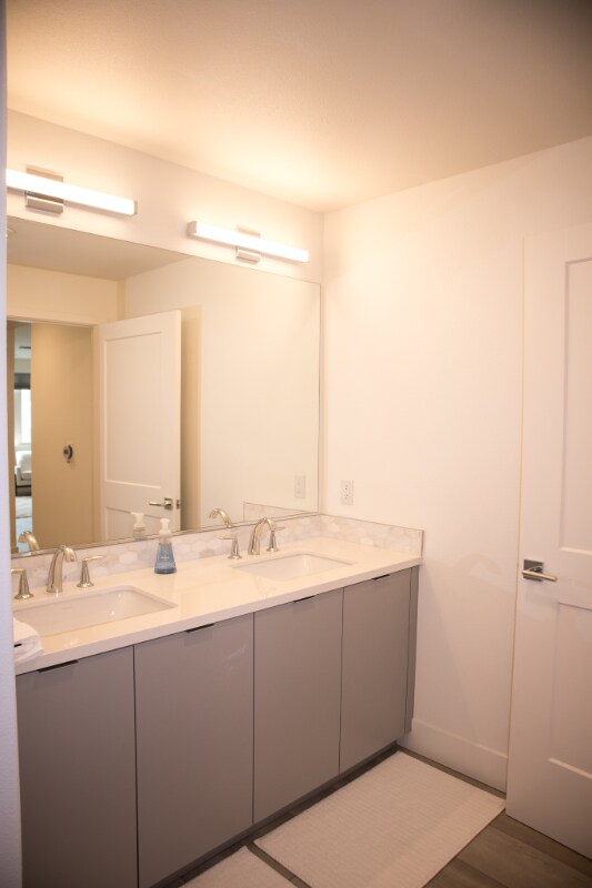 Building Photo - 3578 Rambla Pl