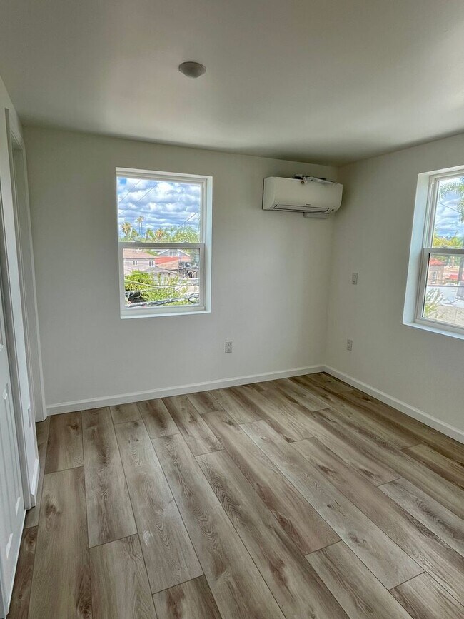 Building Photo - Kensington: 1 Bedroom 1 Bath