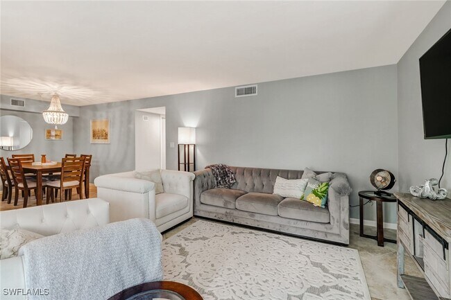 Building Photo - 1351 Curlew Ave