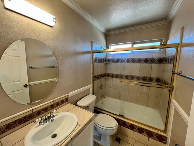 Building Photo - One Third Acre lot Three Bedroom near Spanish Springs High